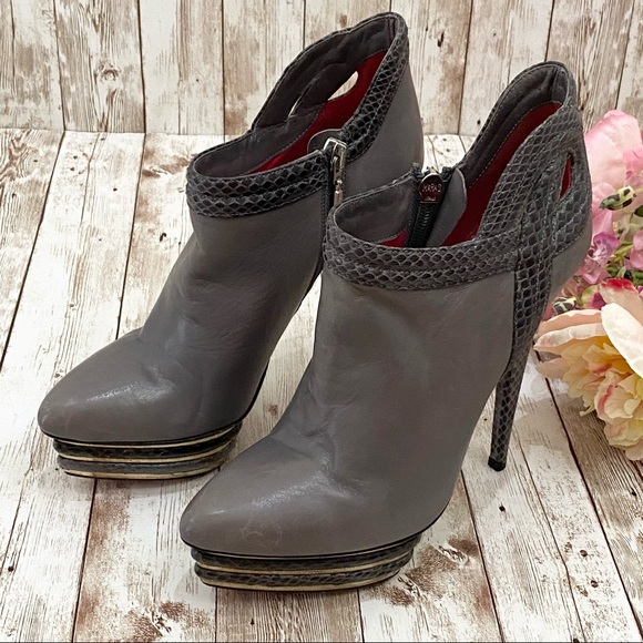 Cesare Paciotti Italy Gray Leather High Heeled Booties 37 - Picture 1 of 16